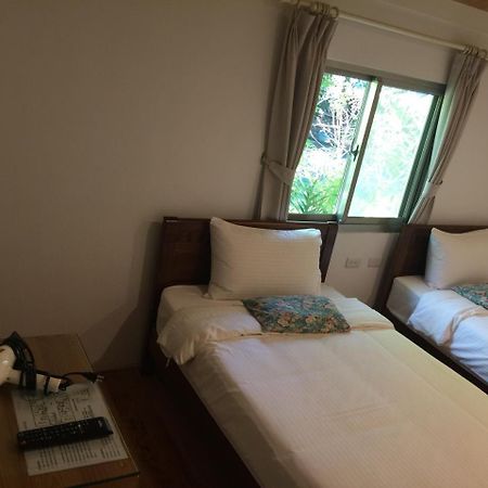 Hou Shan Ren Jia B&B Luye Luaran gambar